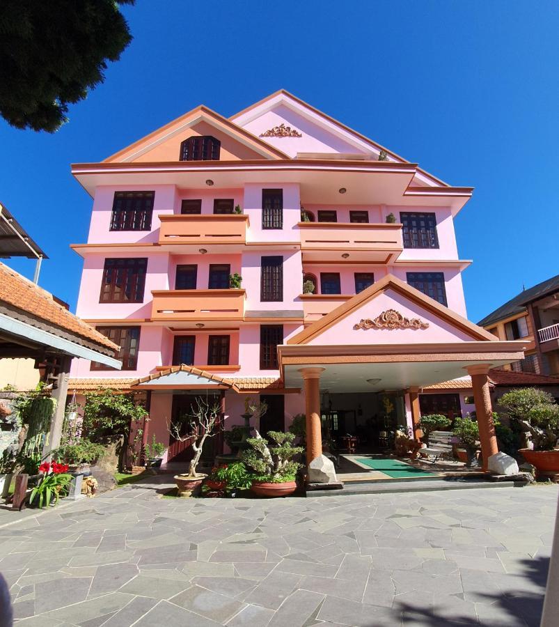 Villa Pink House Da Lat Esterno foto